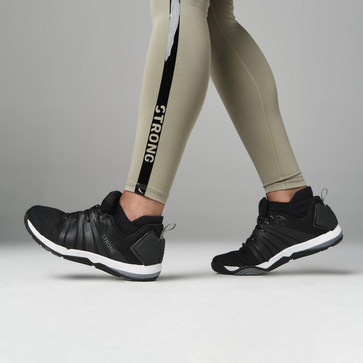 Strong ID Core Perfect Ankle Leggings