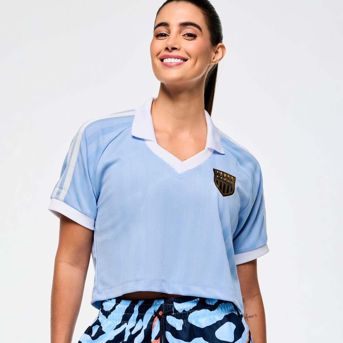 Victory V-Neck Crop Raglan Polo