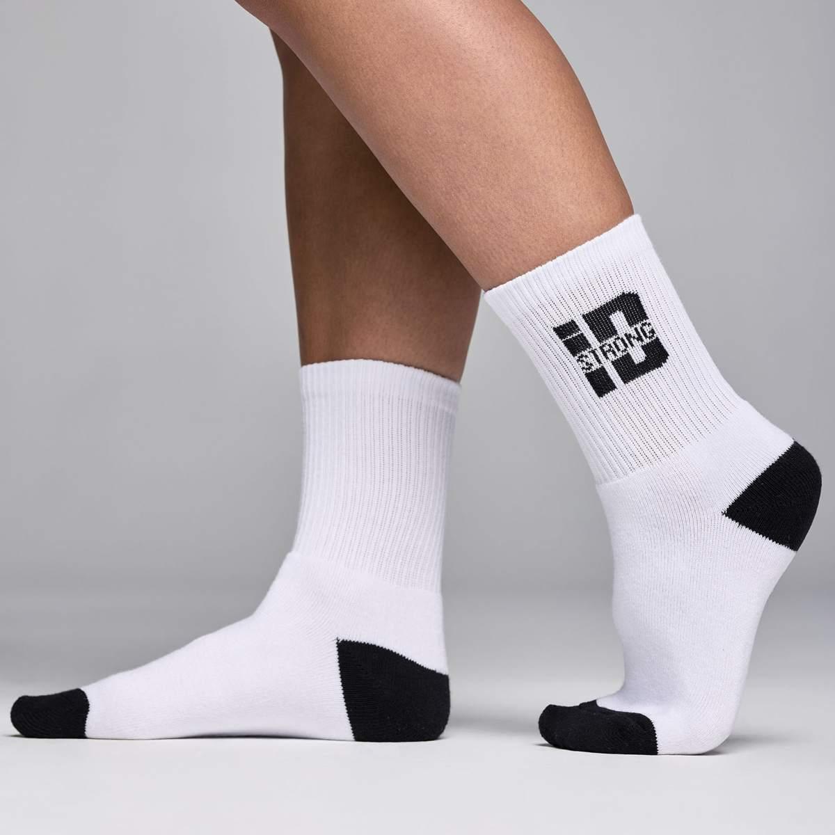 STRONG iD Half Crew Plush Socks