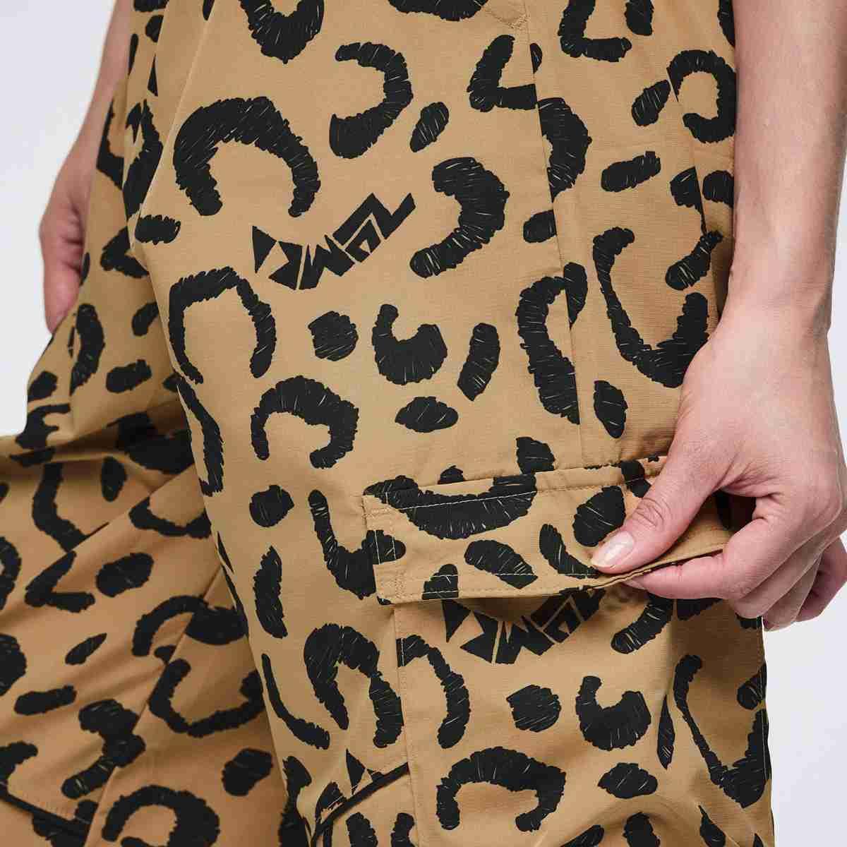Wildbeat Baggy Woven Cargo Pants