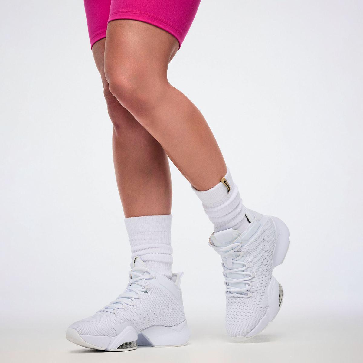 Worldwide Scrunch Socks - White