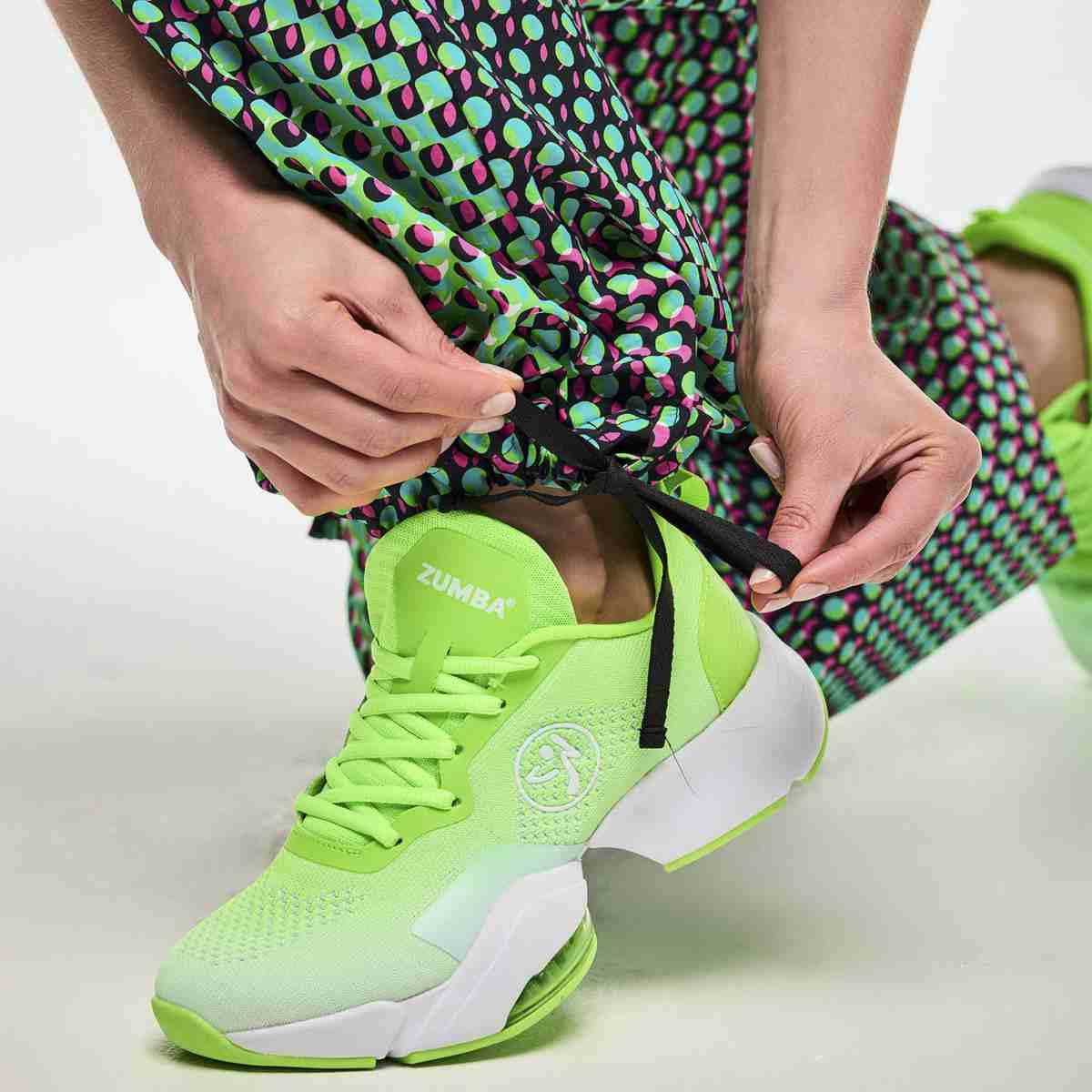 Electric Feel Woven Oversized Cargo Pants